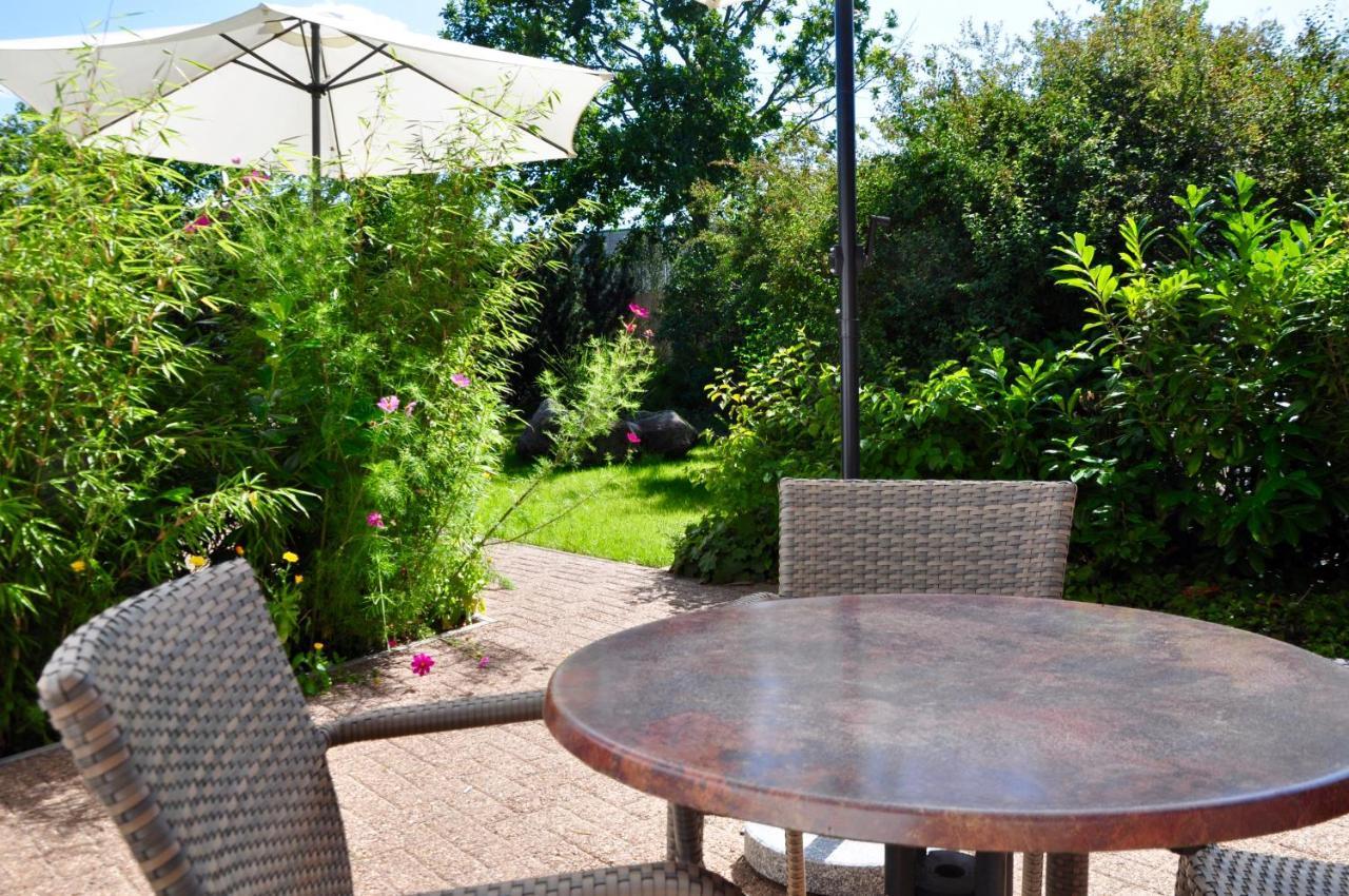 Elmenhorst/Lichtenhagen Ferienhaus Pension Sonnenblume מראה חיצוני תמונה